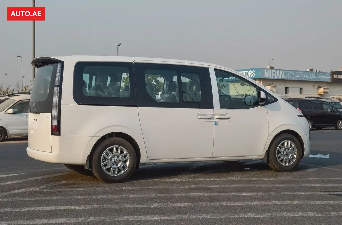 auto_ae_sale's tweet photo. Hyundai Staria  2025
 272 hp  (3.5 AT)

Price: Price on request
Location: Dubai

https://t.co/BasbG4t2bc

#Hyundai  #Staria  #Dubai  #WhitemotorsFZE https://t.co/OChjGsWAAl