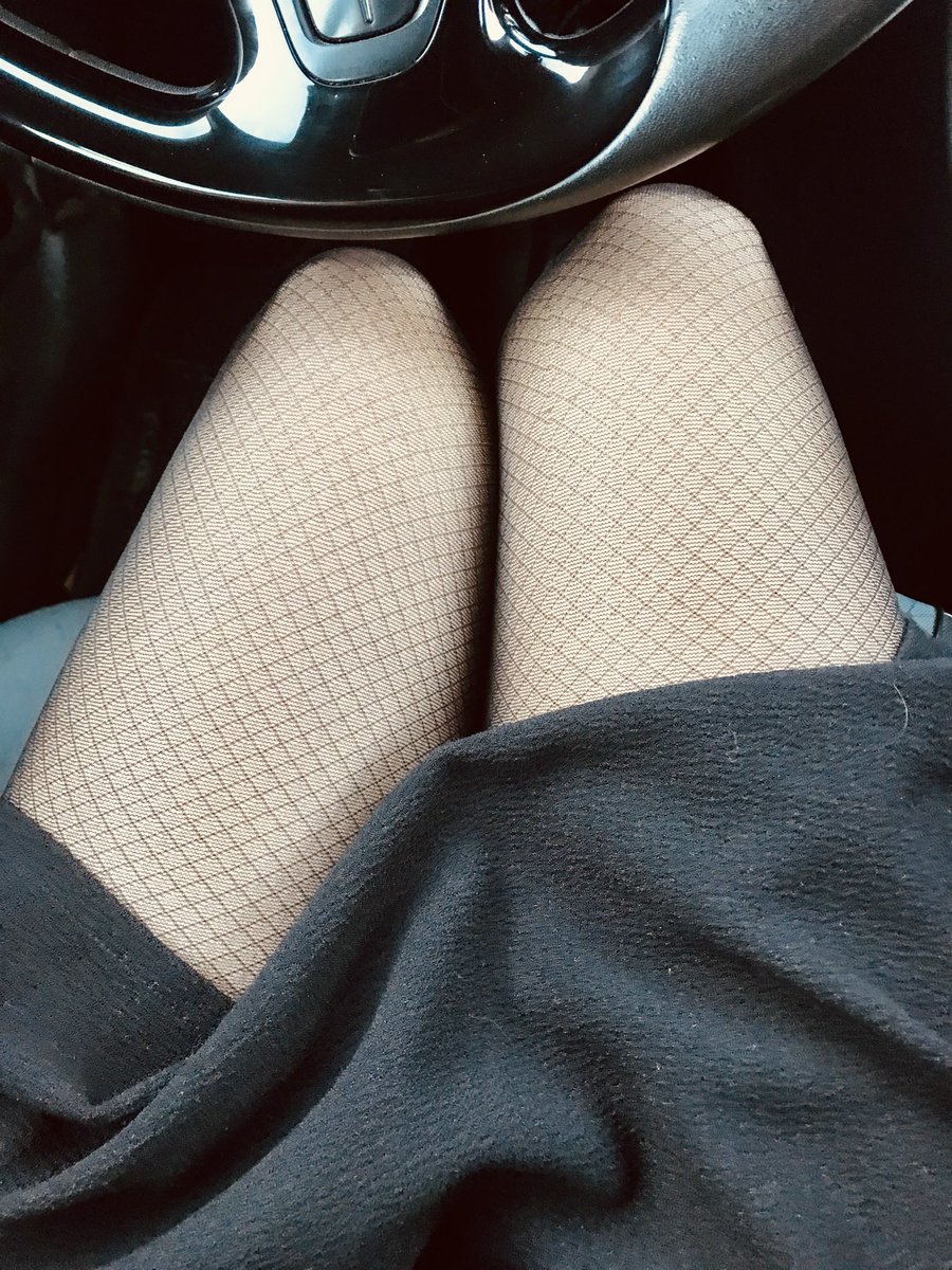 Hello X!!! Petite jupette aujourd’hui 🥰.