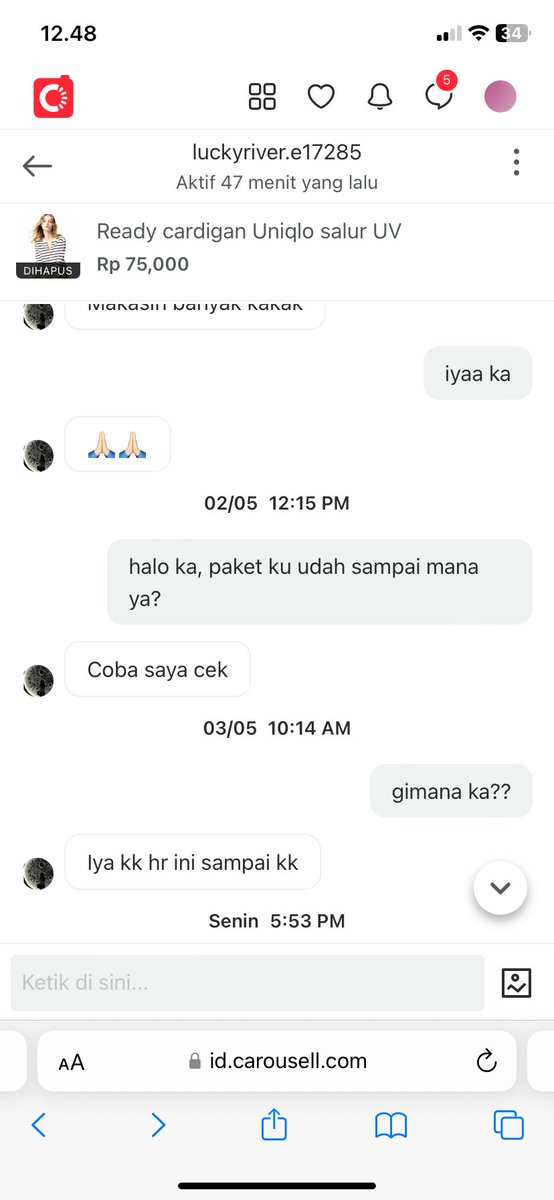 cip4puffy's tweet photo. guys di apk sebelah ada yg beli di dia juga ga? sebenarnya dia scam apaa ga sii?? aku beli dari tgl 26 sampai skg blm nyampe, padahal aku udh positif aja kalo pakenya emg telat. tapi ga mungkin juga sampai 12h dongg. mana lumayan lagi duitnya😭😭😭 https://t.co/Xy8jUGpwt4