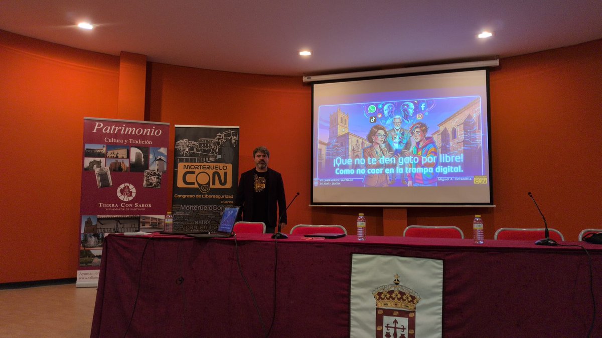 morteruelocon's tweet photo. Desde Asociación MorterueloCON el pasado día 30 hemos impartido una charla sobre cómo no caer en trampas digitales, junto al Ayuntamiento de Villamayor de Santiago. @disfrutavillamayor https://t.co/USovdp3WFp