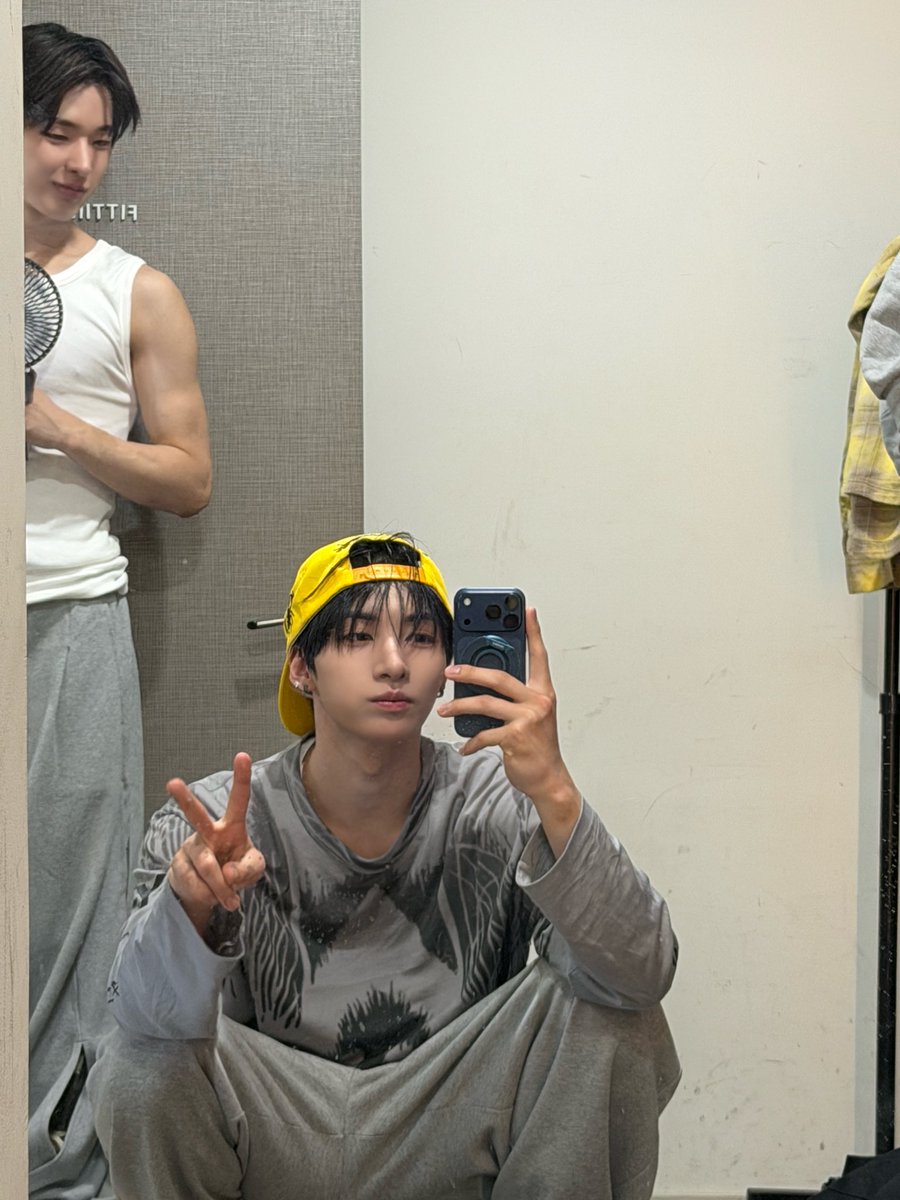 NEXZ_BBL's tweet photo. 🫧🐈‍⬛260507 | 02:46 PM ( KOR )

Oh, that's right. I'll send you a lot of pictures I've taken so far ✌️

*photos x24*

-*thread https://t.co/JMfo5Ypadi