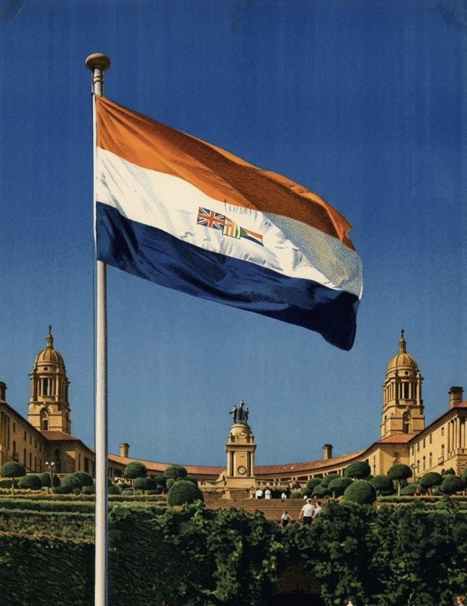ReyvdKoos's tweet photo. Die Uniegebou op Meintjieskop, Pretoria. Die hoogste punt in Pretoria, geleë in die noorde van die voorstad Arcadia. https://t.co/wpiEupcf7e