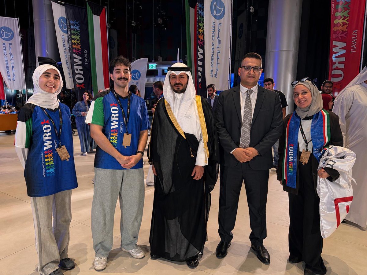 KcstKwt's tweet photo. Proud of the participation of KCST team in the World Robot Olympiad qualifying rounds, another step toward innovation and excellence, and we wish our outstanding team the best of luck in qualifying to represent Kuwait on the global stage.

فخورون بمشاركة فريق كلية الكويت للعلوم والتكنولوجيا في التصفيات المؤهلة لأولمبياد العالم للروبوتات. خطوة جديدة نحو التميز والابتكار، وكل الأمنيات لفريقنا المبدع بالتوفيق والتأهل لتمثيل دولة الكويت عالمياً.