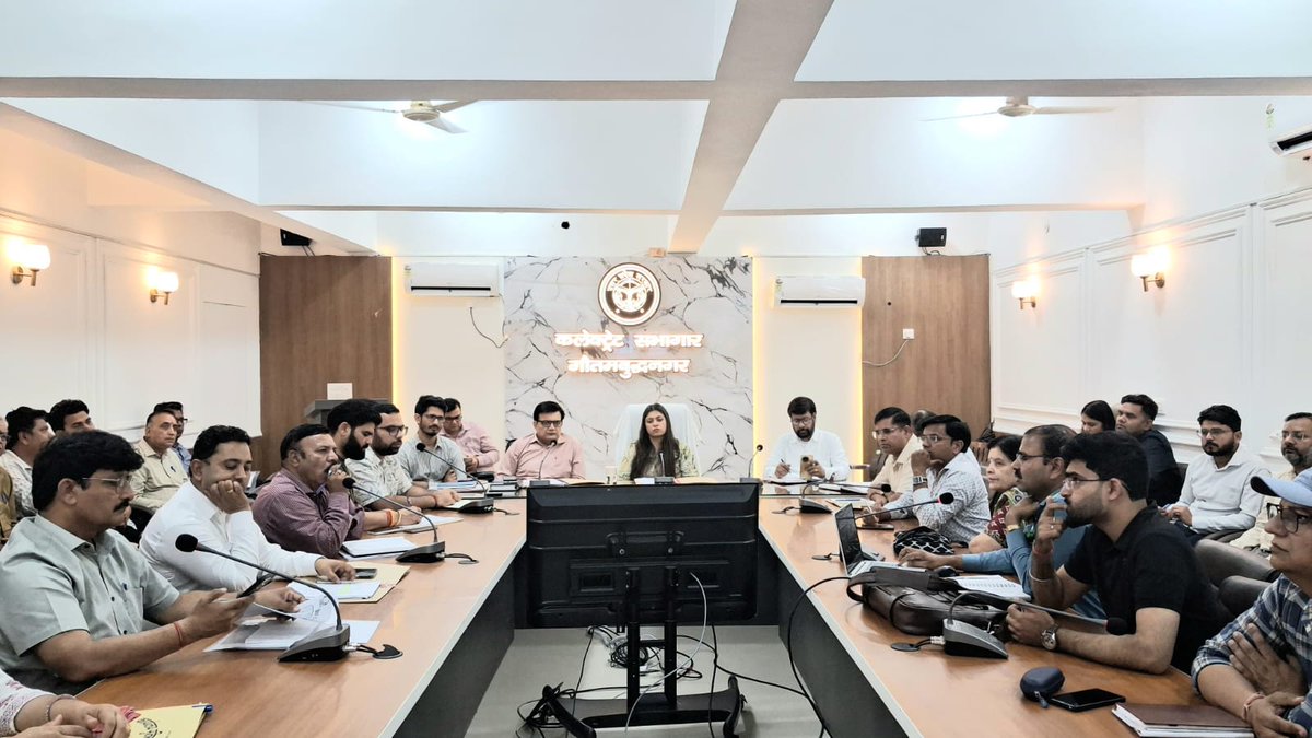 Medha Roopam tweet media