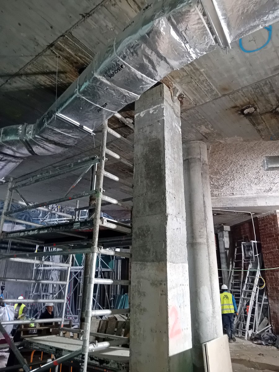 _Betazul_'s tweet photo. Esta semana hemos realizado el retacado de unos pilares cuyo contacto con el forjado superior no había sido rellenado. 
Aquí puedes ver otras obras nuestras:  https://t.co/V2goFhtRTL

#estructuras #reparación #refuerzo #rehabilitación https://t.co/JPkVmYNOTT