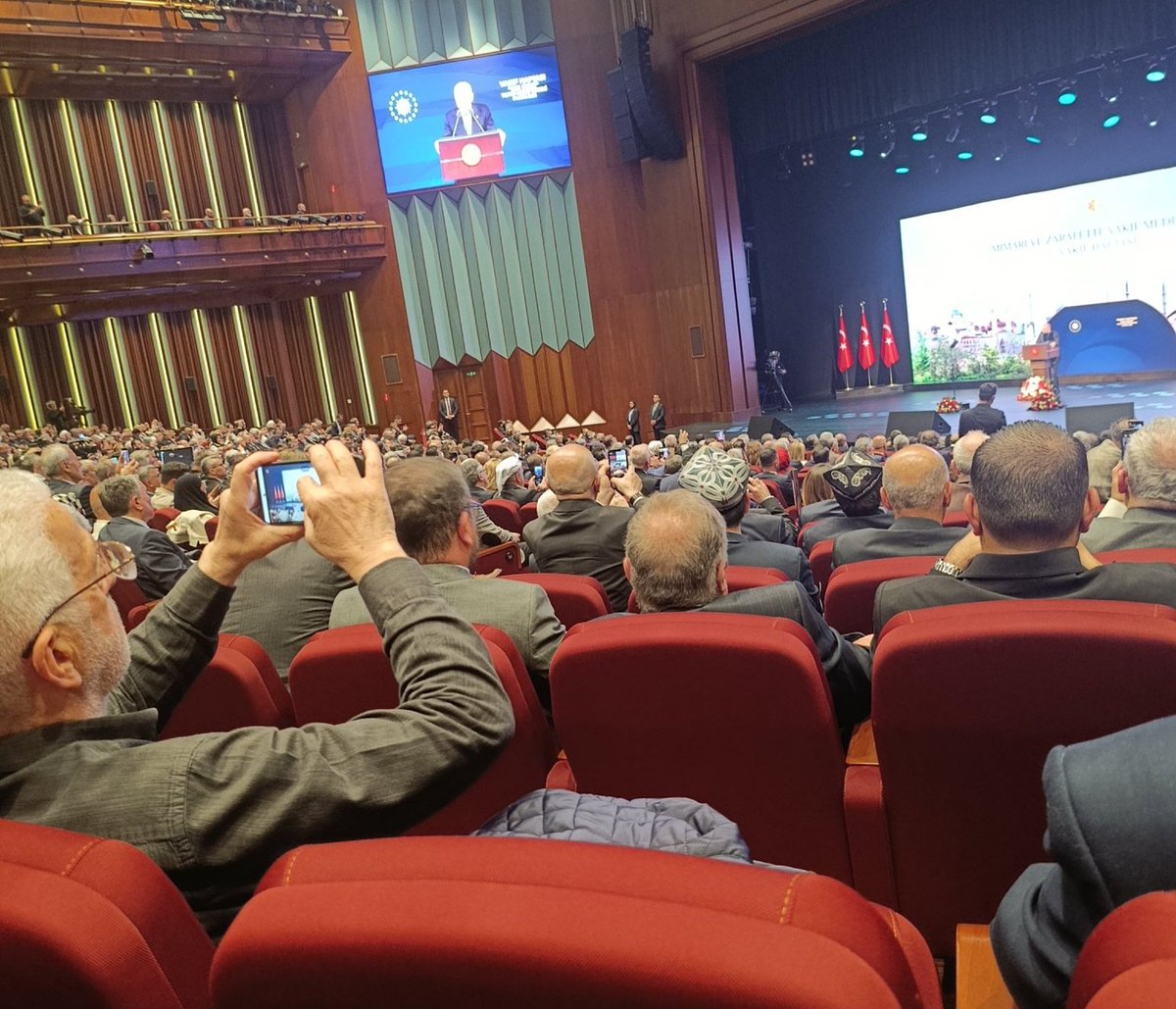 Yetimler Vakfı tweet media