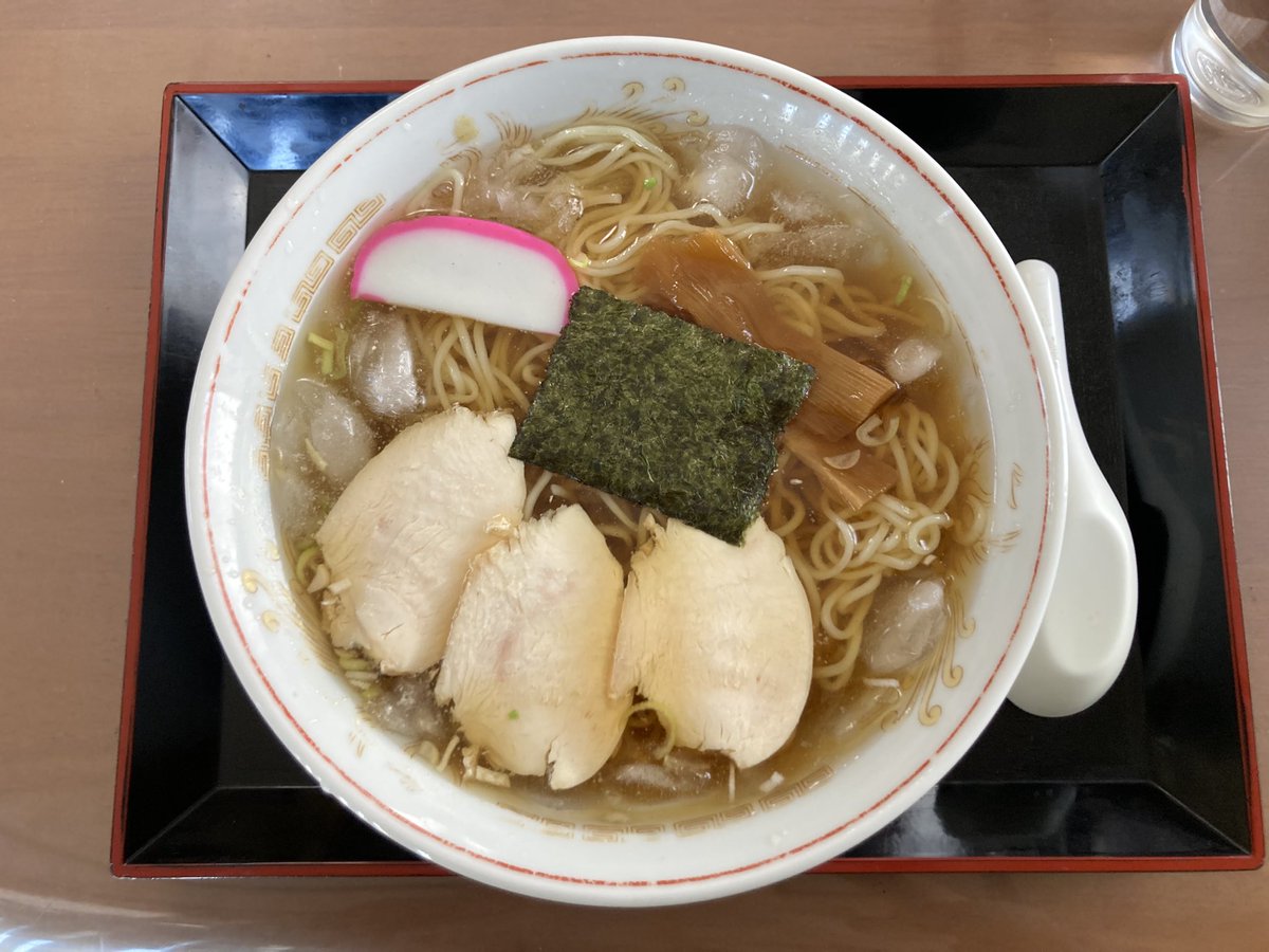 ayudabe's tweet photo. #lunch #ramen 宮城県村田町 銀座食堂 冷たいラーメン #冷たいラーメン #村田 #murata 2026年🍜16杯目 渋めな外観のお店.さっぱりして美味しい.店の向かいが駐車場 https://t.co/0ddy7Rcafe