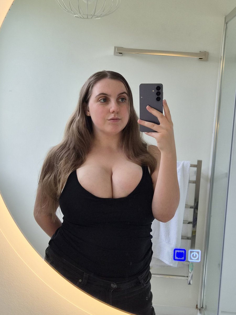 kiwimilkmaiden tweet media