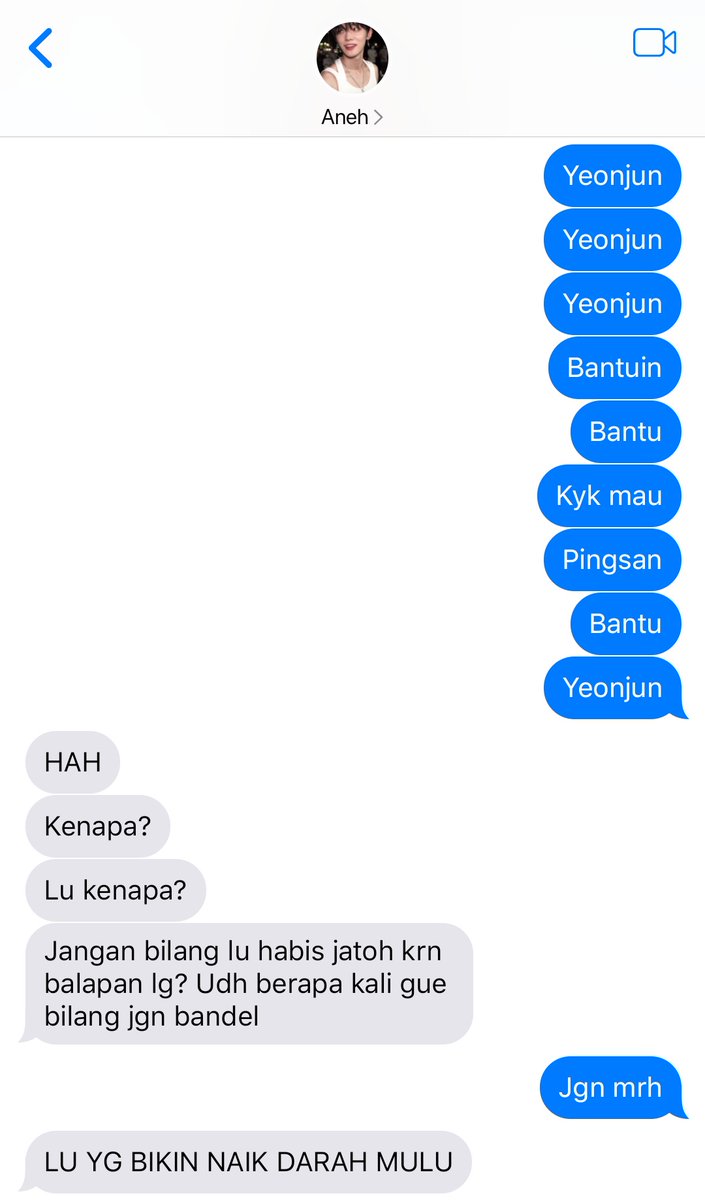 Panteflon_'s tweet photo. Yeongyu three tweets au
; Si aneh dan cantik

cw // harshword https://t.co/GQLywc8lu9