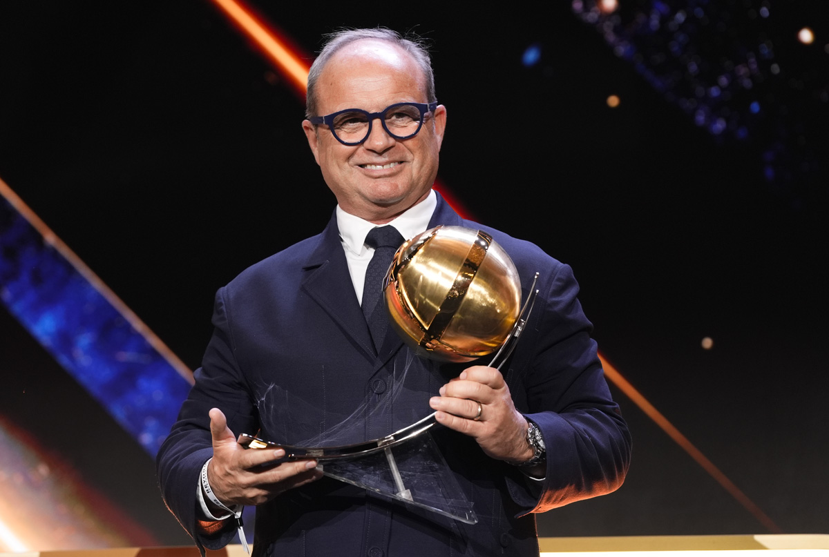 🚨𝗙𝗔𝗖𝗧: Luis Campos deserves massive credit for PSG’s success alongside Luis Enrique 👏

João Neves (€60M), Doué (€50M), Vitinha (€42M), Pacho (€40M), Kvaratskhelia (€70M)… every signing has elevated the team.

One of the best sporting directors in football right now.