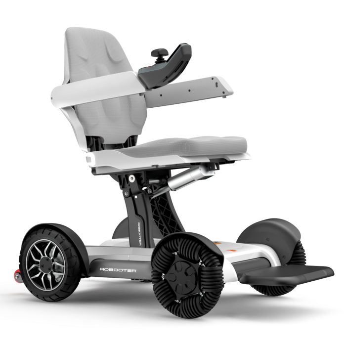 Mobility_Smart's tweet photo. Experience the future of mobility with the Robooter X40! This smart powerchair folds in just 3 seconds, features app-controlled tech, and has independent suspension for a smooth ride on any terrain. #RobooterX40 #SmartMobility #Independence https://t.co/AGrUu11neO