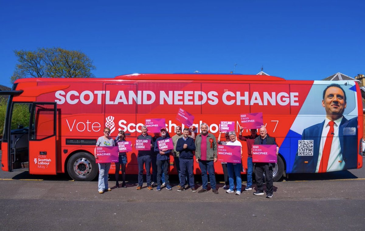 EALabourParty's tweet photo. Defeat the SNP
Reject Reform 
Vote @ewan_macphee &amp; @ScottishLabour in Kilmarnock &amp; Irvine Valley 🗳️  
Vote @CMochan &amp; @ScottishLabour in Carrick, Cumnock &amp; Doon Valley 🗳️ 
Change Scotland 🏴󠁧󠁢󠁳󠁣󠁴󠁿 https://t.co/jKX8G23AH0