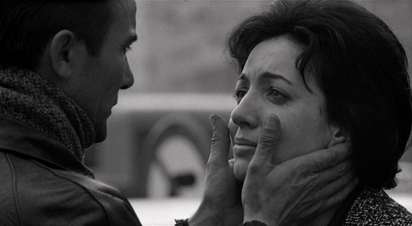 manuelsanbai's tweet photo. "Tenemos tantos recuerdos en ese lugar..." I fidanzati. 1963. E. Olmi.
#ErmannoOlmi https://t.co/90o5daUx2S
