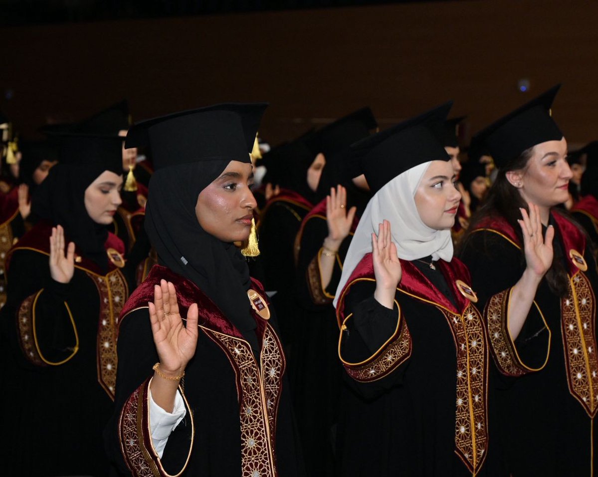جامعة قطر tweet media