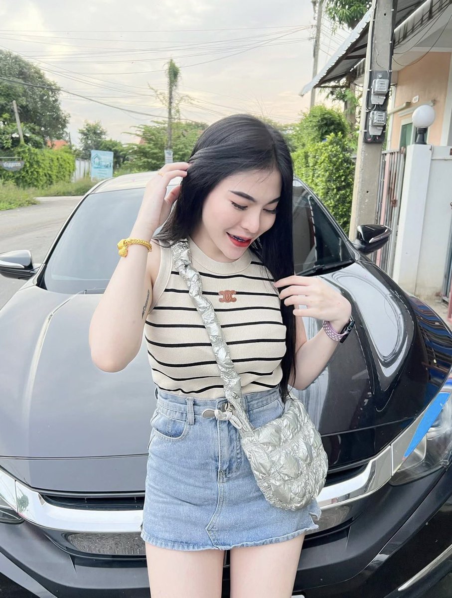 แพรวา tweet media