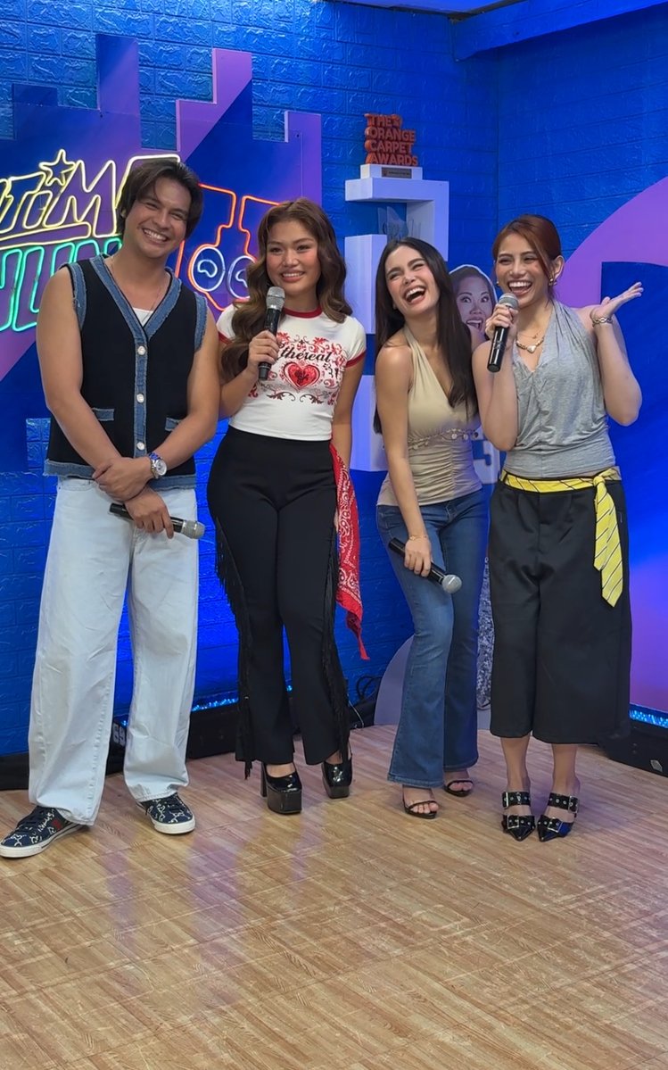 It's Showtime tweet media