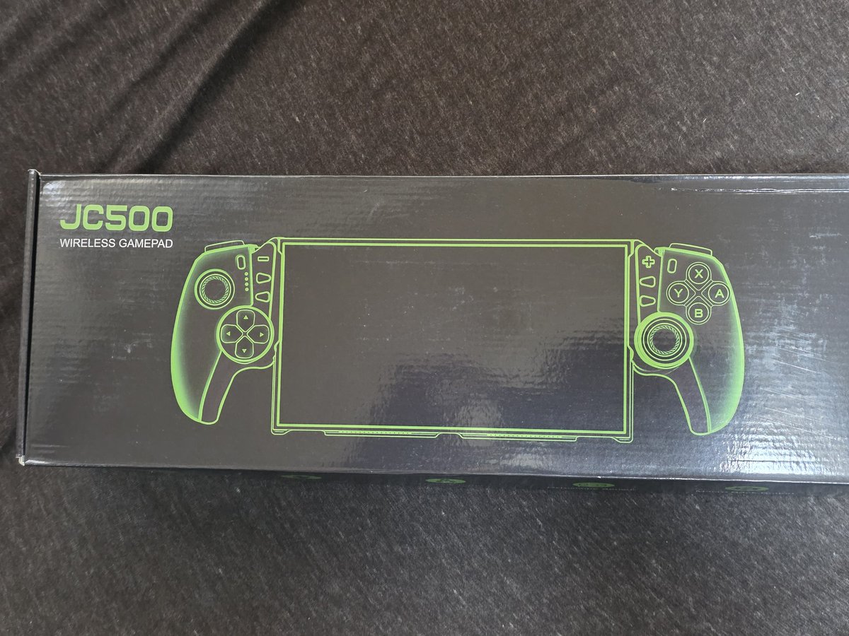 billyhanshin's tweet photo. アマゾンで見かけた、switch2の携帯モード用のコントローラー。
それなりに使えたら良いなと思って試しに購入したけど、
思ってたよりずっと良い。

#スト6
#switch2
#jc500 https://t.co/P17Ju893eu