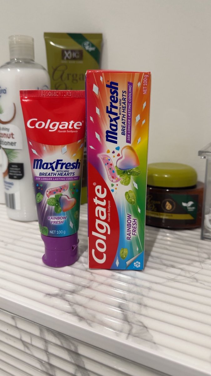 NongWesleyAunt's tweet photo. Finally Got to try it 🎉
#ColgateTH #ColgateMaxFreshRainbow
#WilliamEst #วิลเลี่ยมเอส https://t.co/KjZgJXmuPL