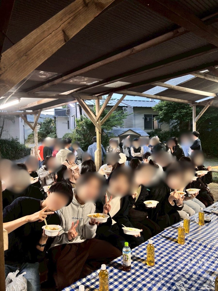 tus_tenmon's tweet photo. 【新歓合宿】
5月3日、4日に、千葉県の鵜原にて新歓合宿を行いました！天候に恵まれず観測することは叶いませんでしたが、新入生60人を含む総勢100名がともにご飯を食べたり遊んだりして楽しみました！ https://t.co/xxaVLOTNTX