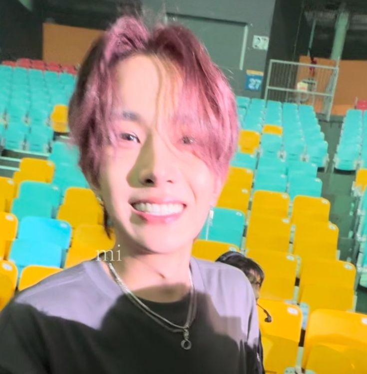 𝓩 ⁷ʚ🍓ɞ tweet media