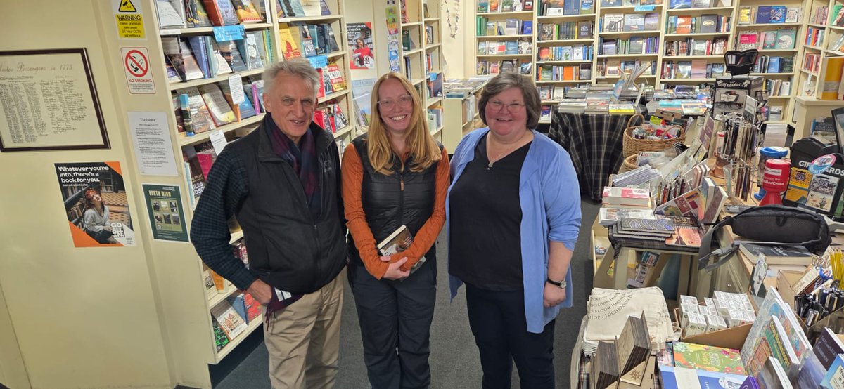 UllapoolBookshop tweet media