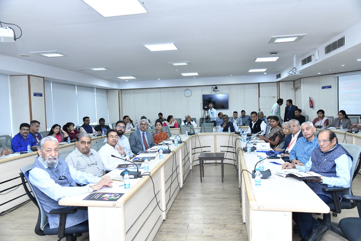 Naveen Goyal tweet media