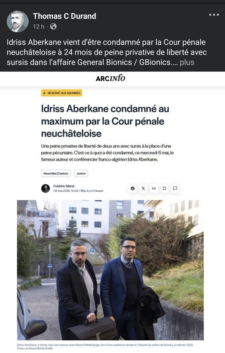 Brunofla96's tweet photo. @idrissaberkane La tronche de cul s'est encore lâché sur sa majesté.

Sur Facebook en plus 🤣

Le pseudo journaliste qui a écrit l'article à quasi le même nom qu'un terroriste.
Coïncidence ? https://t.co/bWlJILSL18