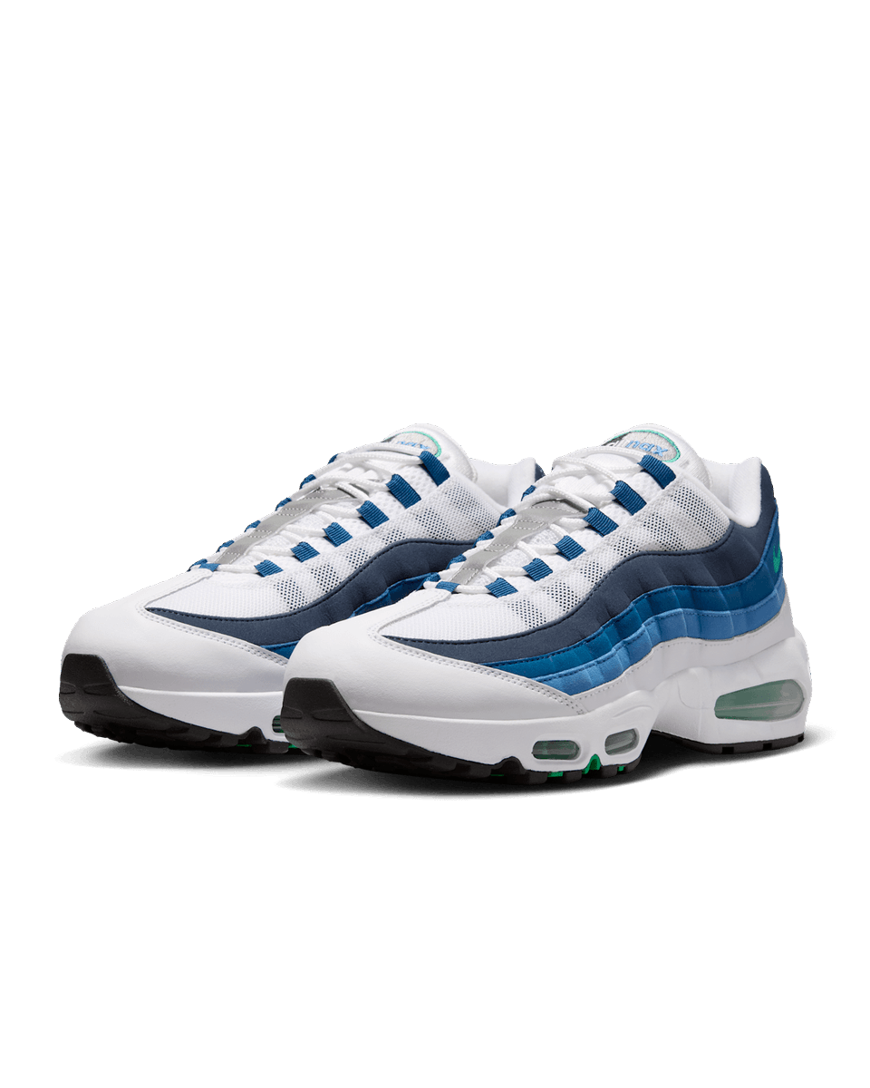 Almost live
Nike Air Max 95 Big Bubble 'Lake Blue' drops at 10AM EST via SNKRS

sovrn.co/40teolp
