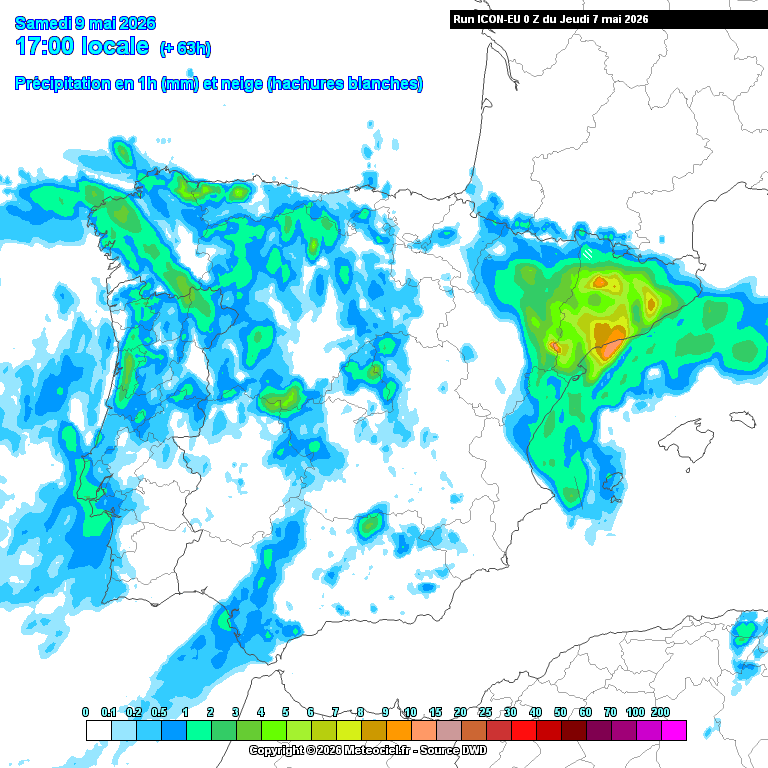 peremeteo's tweet photo. Dissabte podríem tenir una situació de pluja més extensa i abundant que la dels últims dies a #Catalunya. Alguns models ens indiquen pluges força extenses i intenses a moltes comarques, veurem... ⛈️ https://t.co/4RCFZrE0Sv