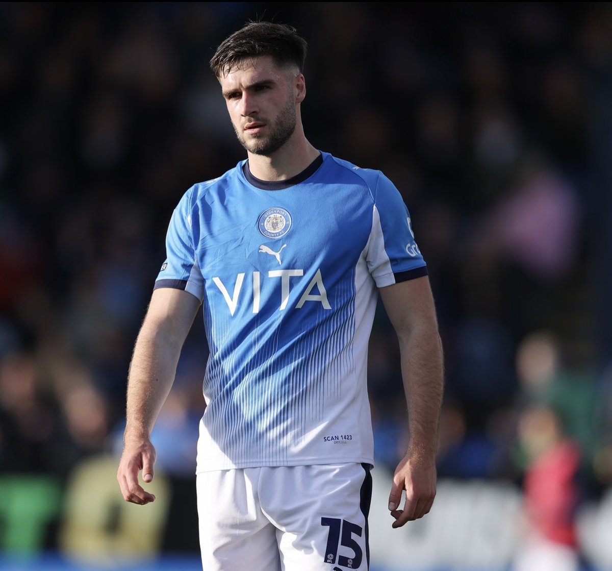 _SByrne's tweet photo. Dave Challinor: "We just celebrated Ethan Pye playing every minute of every league game this season, which is an amazing achievement."

"The fact that there's only one player in the squad doing it probably tells you everything about how hard it is and how the game has changed, with injuries and suspensions and loss of form. The reality of doing that is getting smaller and smaller."

#StockportCounty