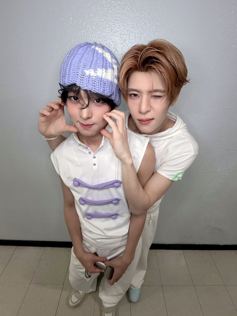 쿠쿠룽 tweet media