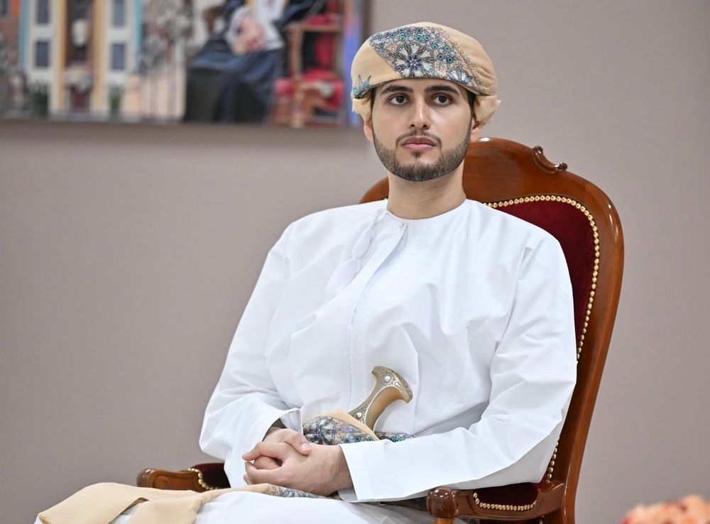 Muscat_EYE's tweet photo. 🔸سمو السيد بلعرب بن هيثم آل سعيد: المخطط الهيكلي لـ #مسقط_الكبرى  يُجسد الرؤية السامية لبناء مدن أكثر كفاءة واستدامة.

🔹وأشار سموه: انضمام «مسقط الكبرى» إلى نادي الابتكار للمناطق التجارية العالمية كأول مشروع من الشرق الأوسط، يعكس الحضور المتنامي لهذه الرؤية على خارطة المدن العالمية، ويؤكد قدرة العاصمة على المواءمة بين خصوصية المكان ومتطلبات التنافسية والابتكار.

#مسقط_الكبرى 
#عين_مسقط