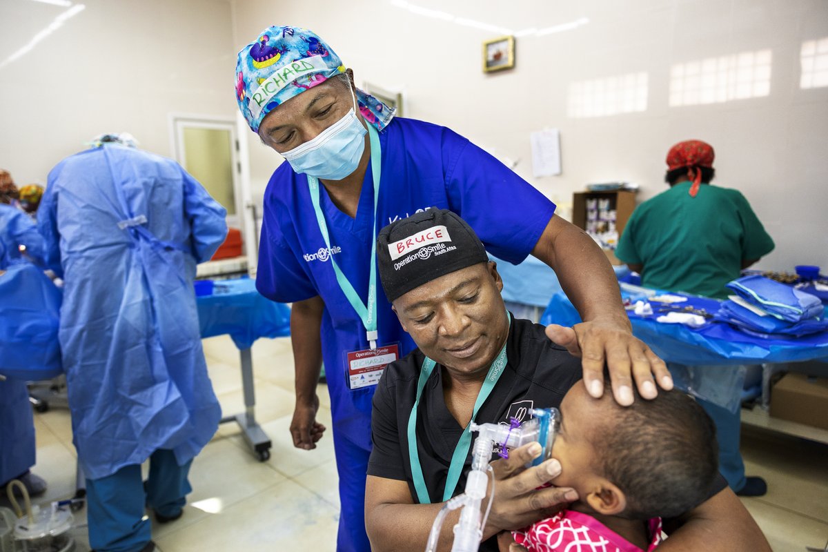 Operation Smile tweet media