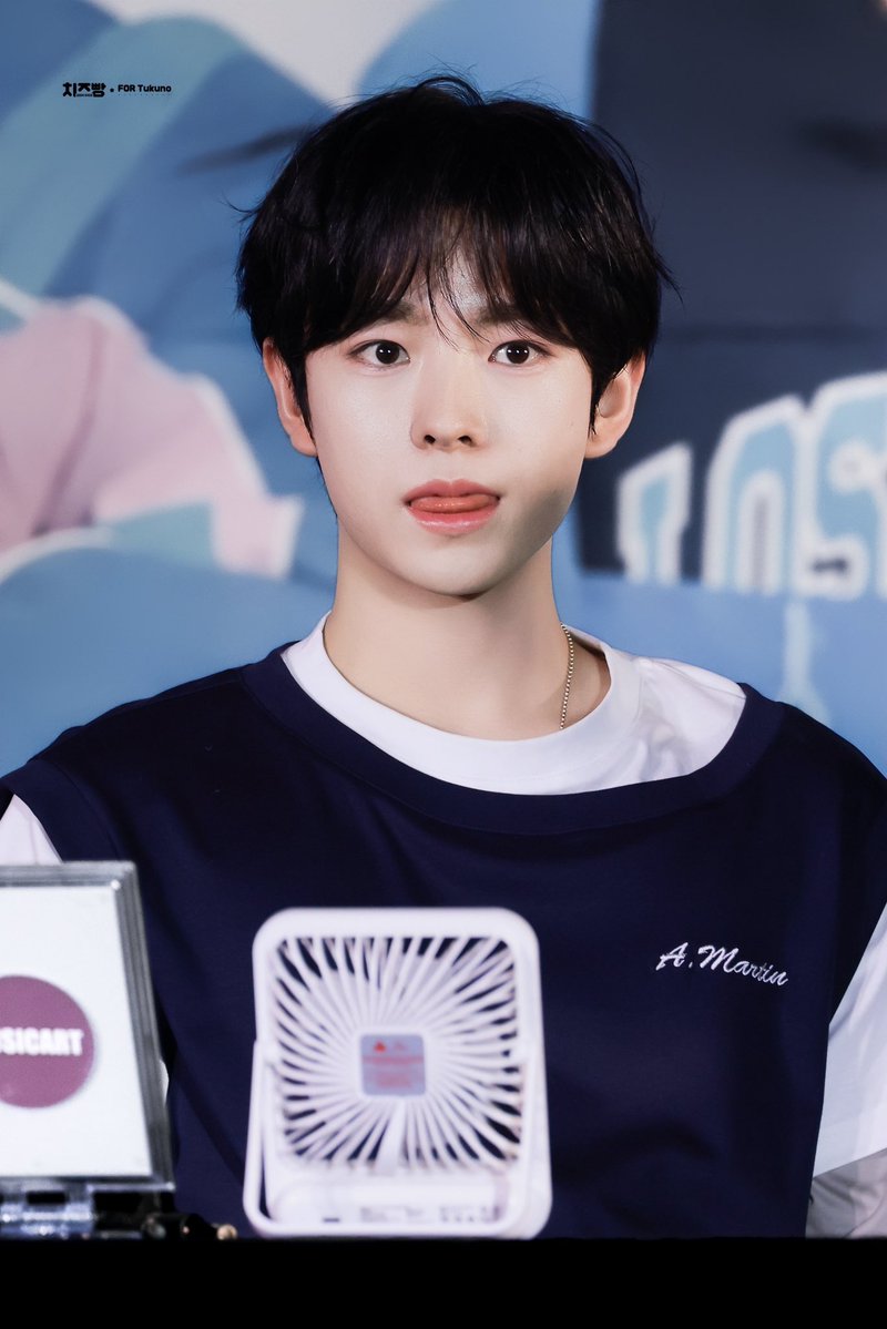 사와 tweet media