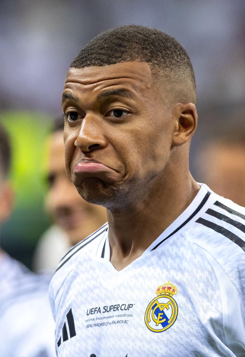 (fan) REAL MADRID FANS 🤍 tweet media