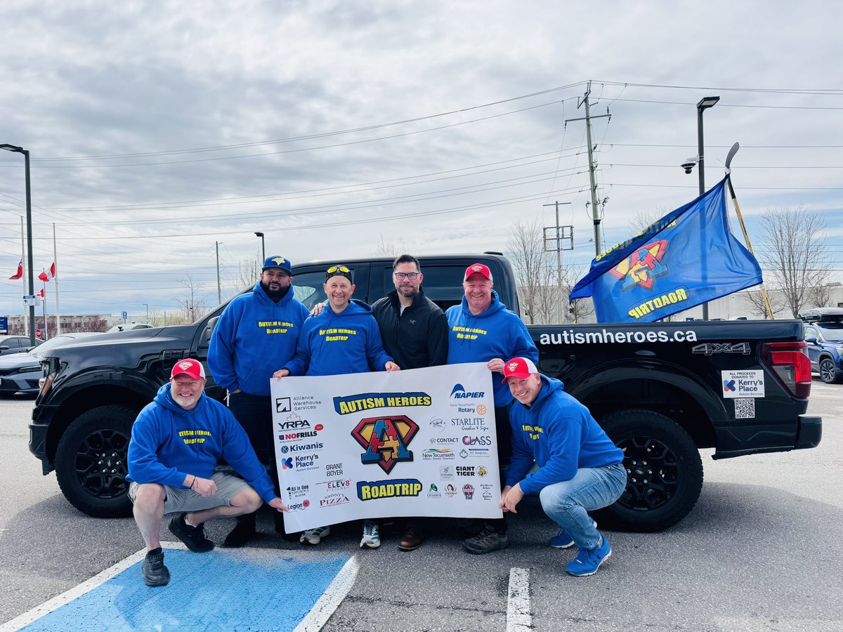 YRPAca's tweet photo. Yesterday we welcomed our member Constable Adam McEachern to @YRP 1 District as he continues his 1000km journey from Windsor to Ottawa in support of neurodiverse children &amp; their families. We’re proud of Adam’s dedication &amp; leadership. Support his journey: https://t.co/8Q8Arn4DSN https://t.co/r9wgCFJlqL