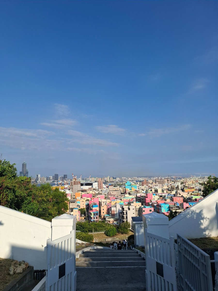 SurFNTurT's tweet photo. Kaohsiung Day 3: Kaohsiung Lighthouse &amp; Cijin beach

Beautiful Sunset 🥹 https://t.co/E8mSiQQxhx