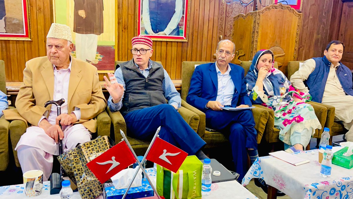 ReyazRehim's tweet photo. The #JKNC Provincial #WorkingCommittee meeting was chaired by Party President #FarooqAbdullah. During the meeting, various important party and public issues were discussed, with emphasis on strengthening the organization and addressing the concerns of the people across Jk https://t.co/PbLEwobKCk
