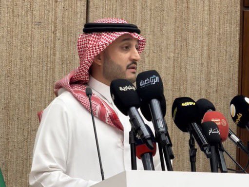 علي الزنقري tweet media