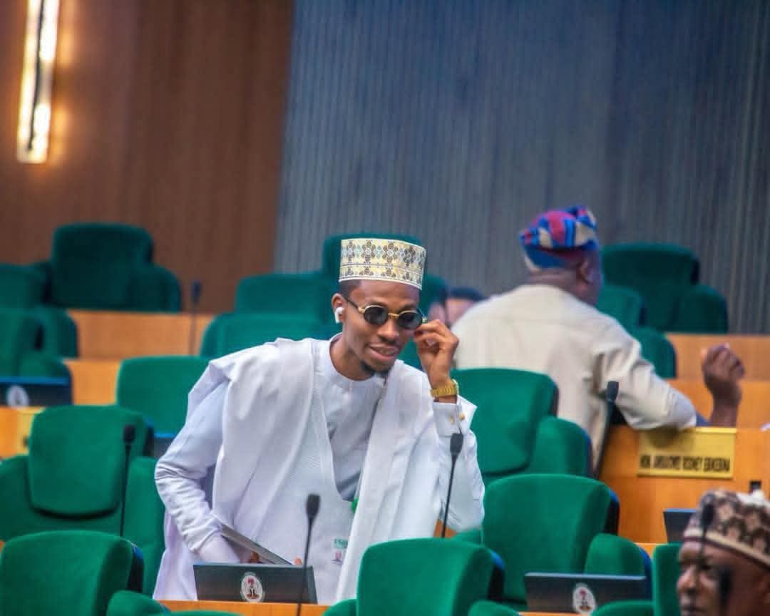 Shaeikhweeder's tweet photo. Hon Bello El-Rufai ba iya Alummar Kaduna North yake wakilta ba, yana wakiltan matasan Nigeria ne...

Allah ya taya ka riko ya maimaita maka har gaban 2027...Ameen https://t.co/PetNeMUBqF