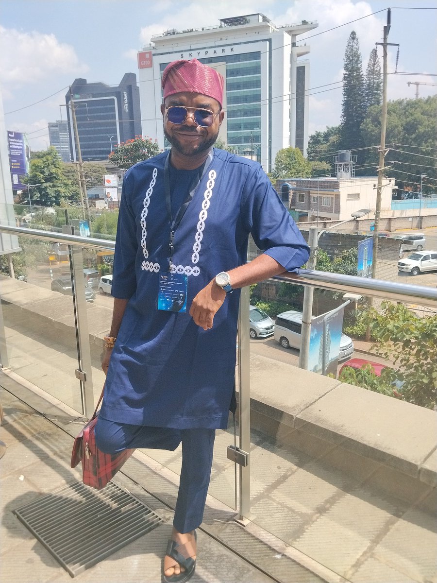 Stanley Awelewa tweet media
