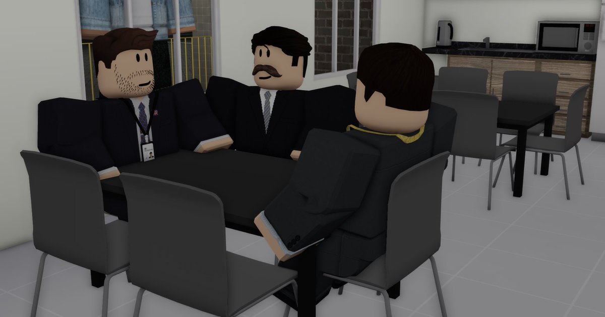 pokemonarulelol's tweet photo. Last night, in my capacity as Chief Operating Officer of 9Taxi met with the Leader of the Opposition and Shadow Chancellor at the Transport for London Westbridge Depot. We discussed private sector activity, a recent lack of government communication and transport schemes. https://t.co/qpLeSV30lV