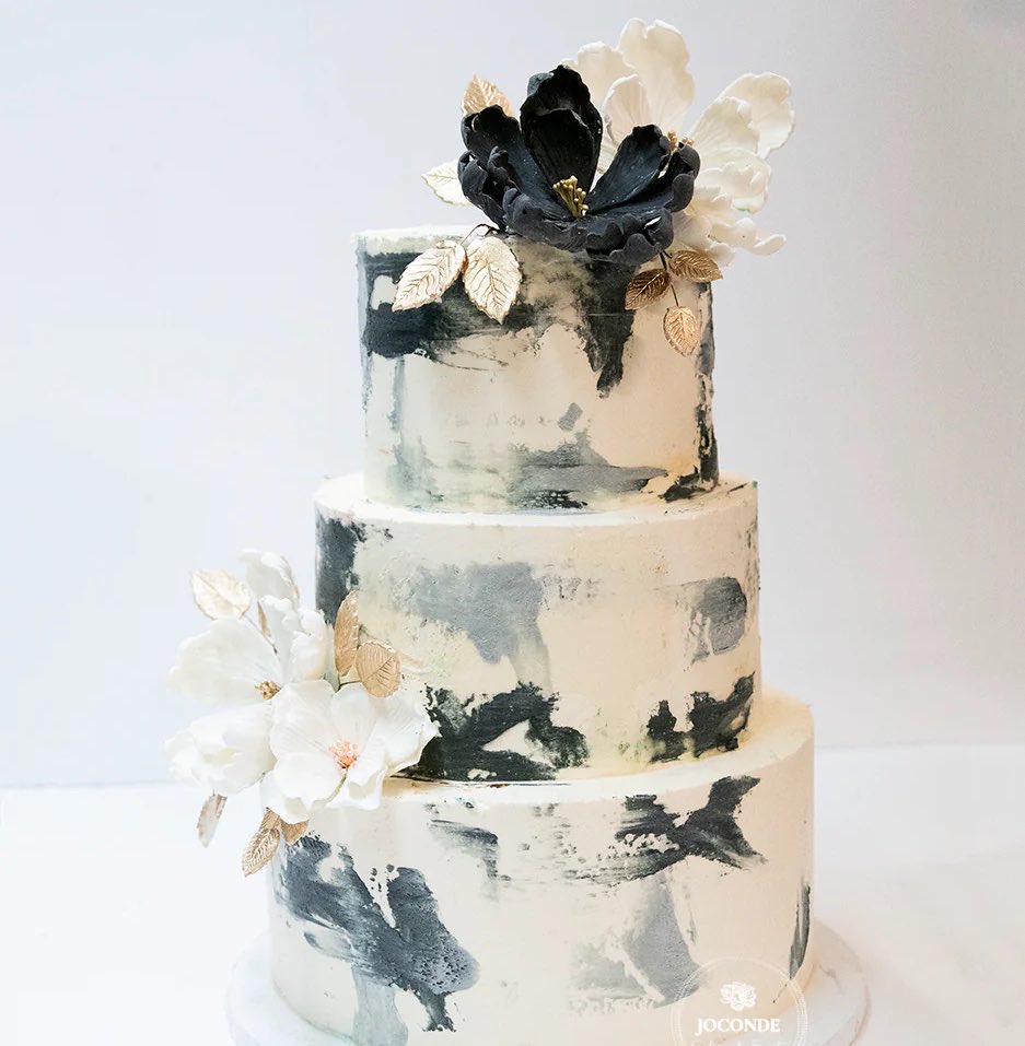 Hudson Williams As Cake tweet media