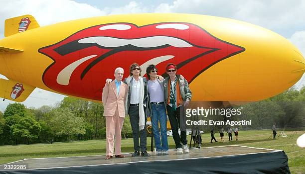 May 7th 2002 - The Rolling Stones make a big entrance, arriving by