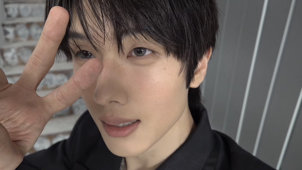지대세★띵 tweet media