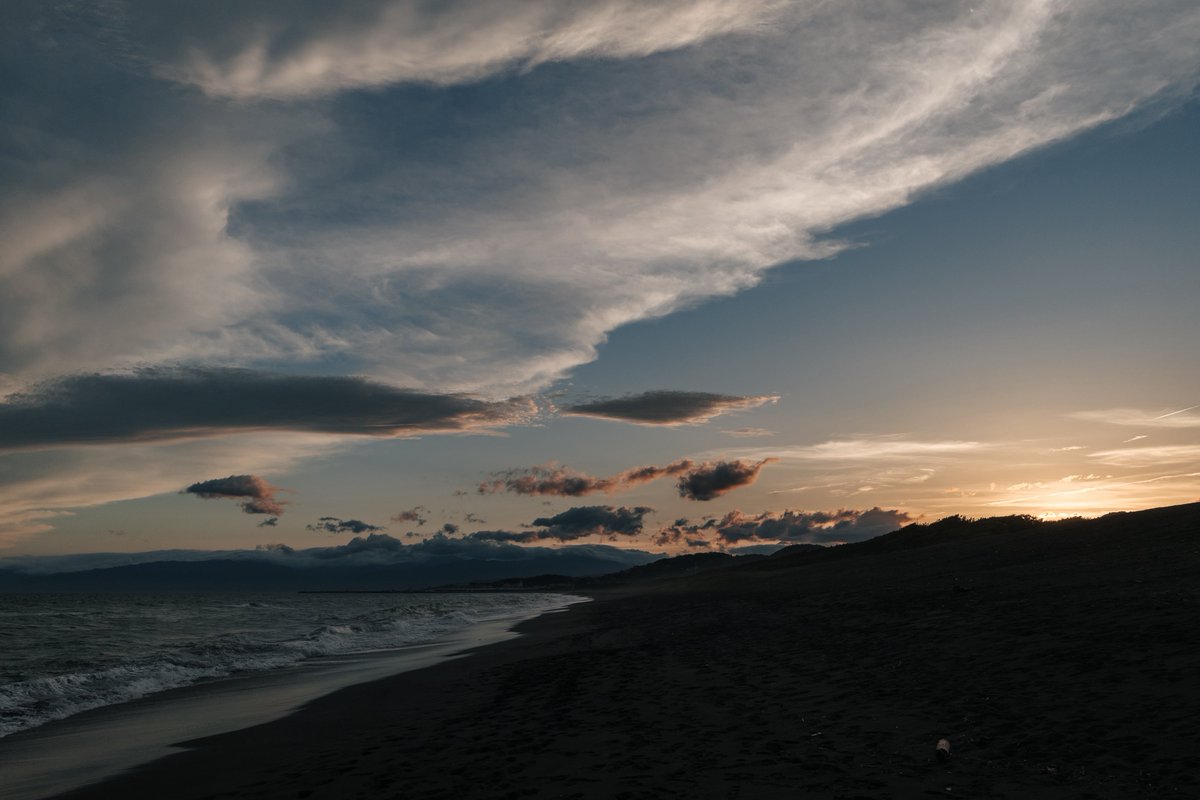 E_Roteflugel's tweet photo. 海を観に行きました

#キリトリセカイ
#写真が好きな人と繋がりたい
#RICOH
#GR4
#茅ヶ崎 https://t.co/pGAG5VaIsC