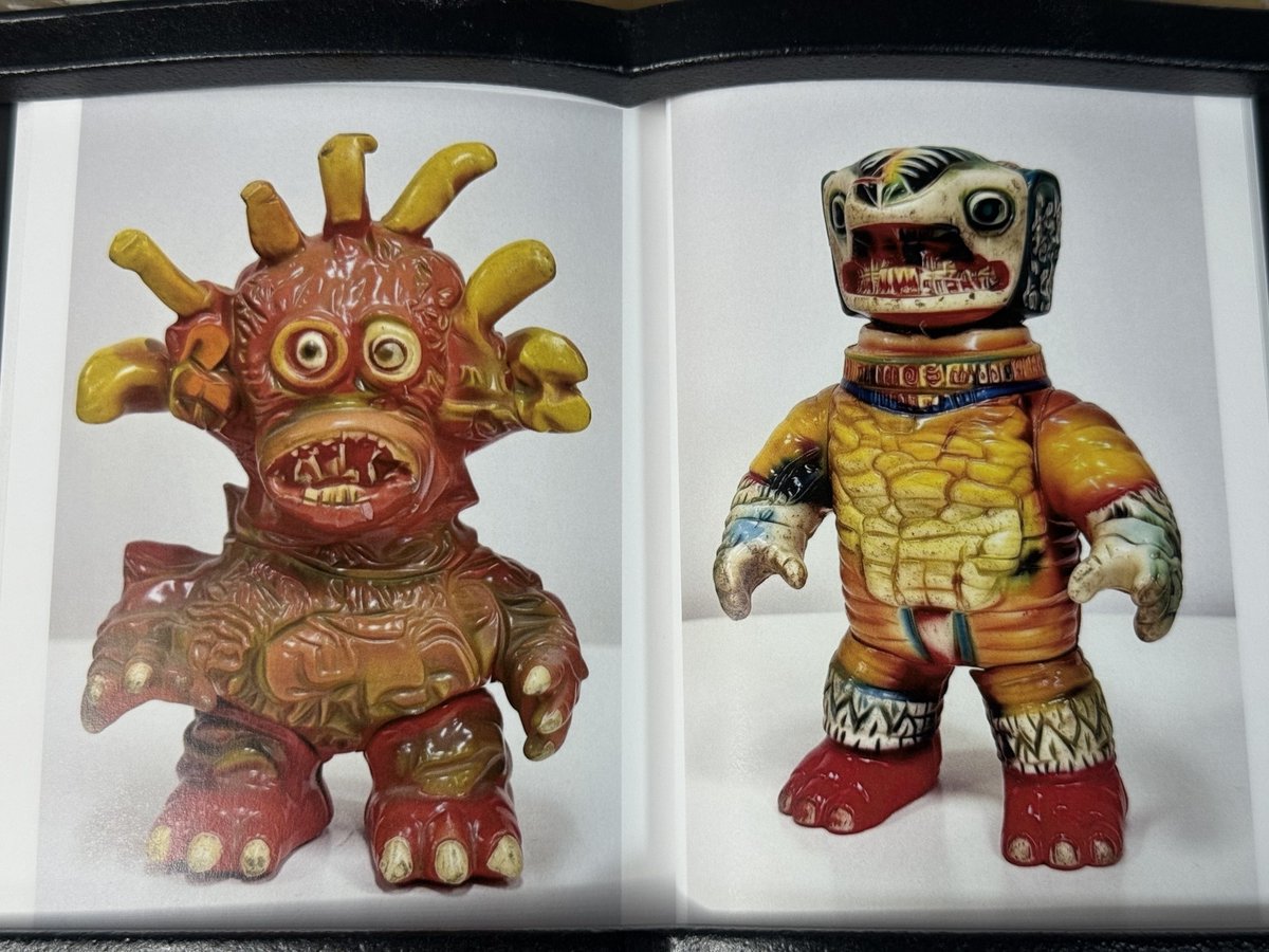たのしい怪獣展』2026ピコピコ出展作品（グッズ） 新発売 「前衛AI