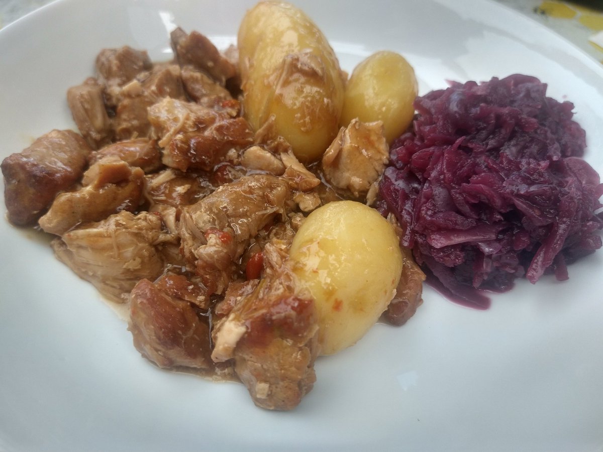 Schnuffelchen tweet media