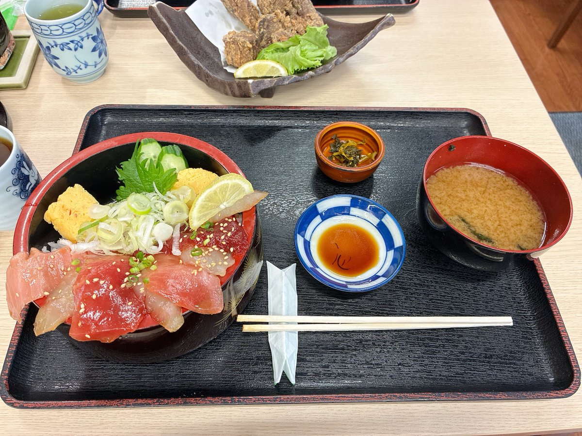 つじ。 tweet media