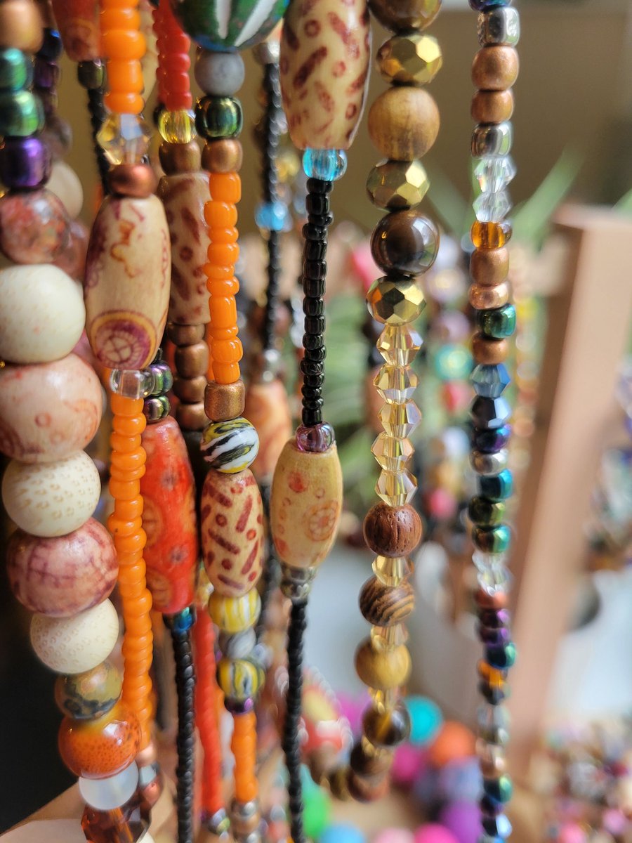 Bead Who You Are tweet media